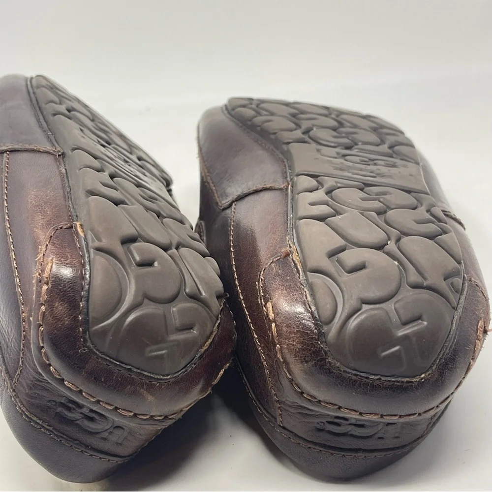 UGG Ascot Slippers Mens 8 Brown Leather Sheepskin Slip On Fur Lined Moccasion